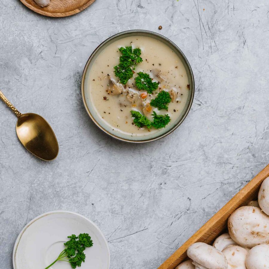 Zupa pieczarkowa z ziemniakami